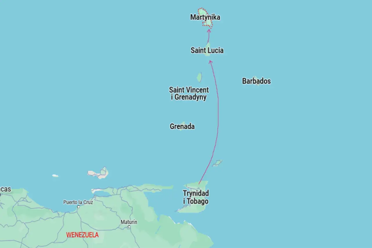 Mapa Karaibów z zaznaczoną trasą od Trynidadu i Tobago do Martyniki, gdzie mówi się językiem kreolskim.